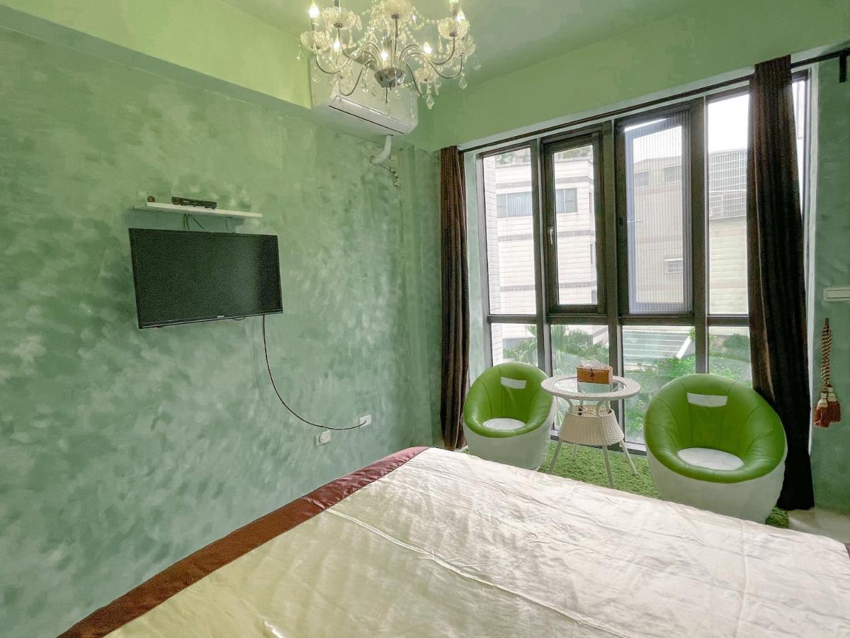 Kaohsiung Raifong Corner Homestay Exterior photo