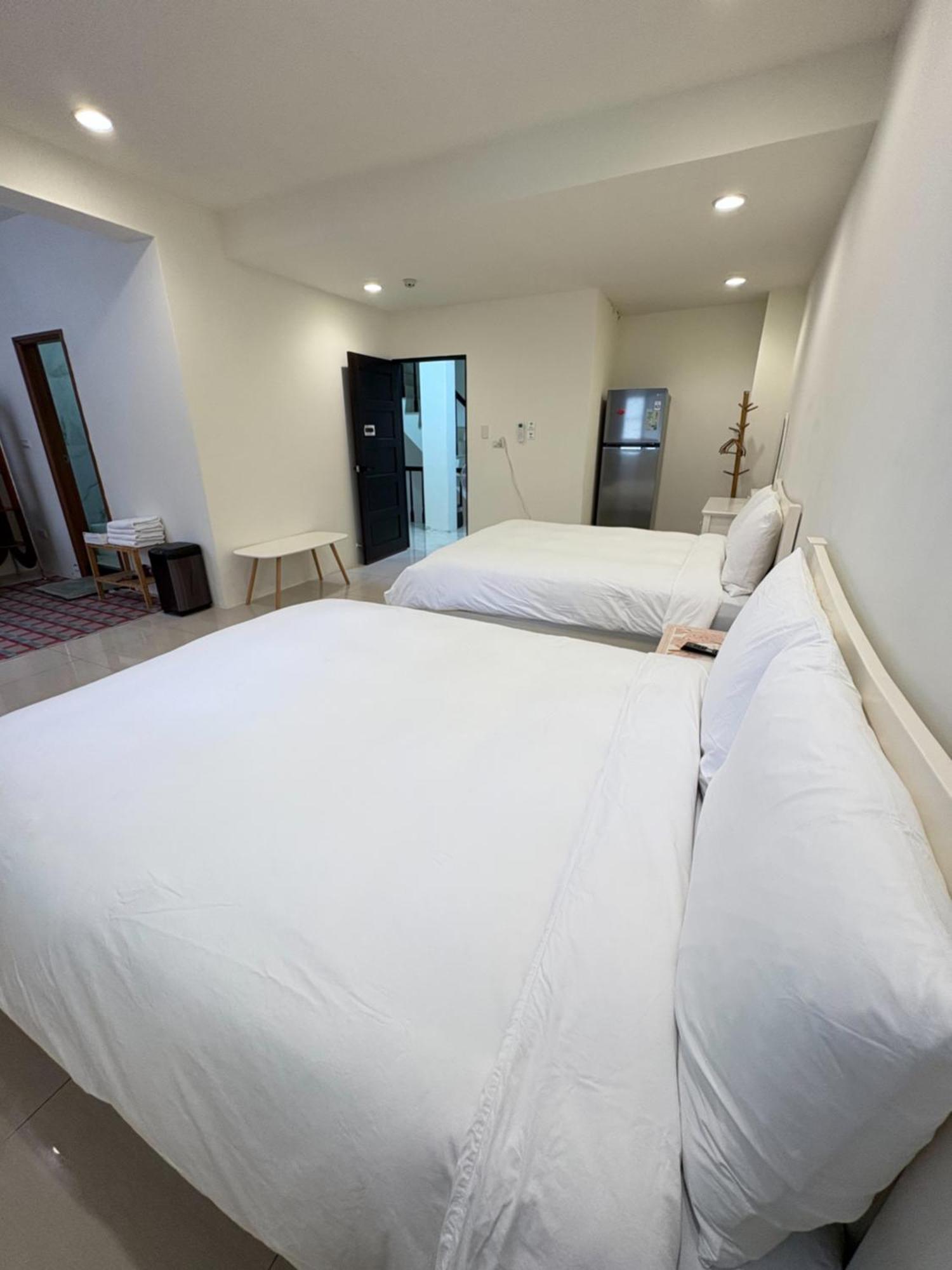 Kaohsiung Raifong Corner Homestay Exterior photo