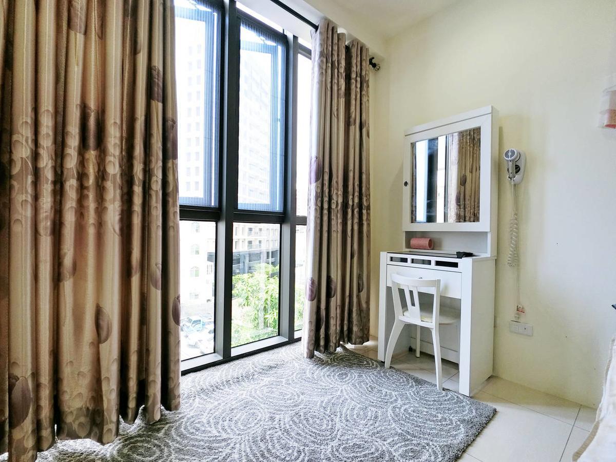 Kaohsiung Raifong Corner Homestay Exterior photo