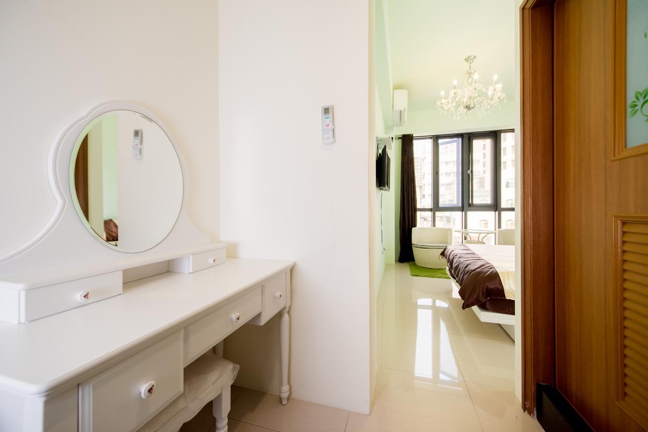 Kaohsiung Raifong Corner Homestay Exterior photo